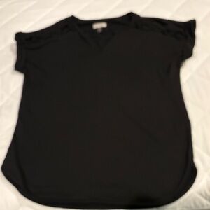 Cupio Black Lace-Trimmed Garment